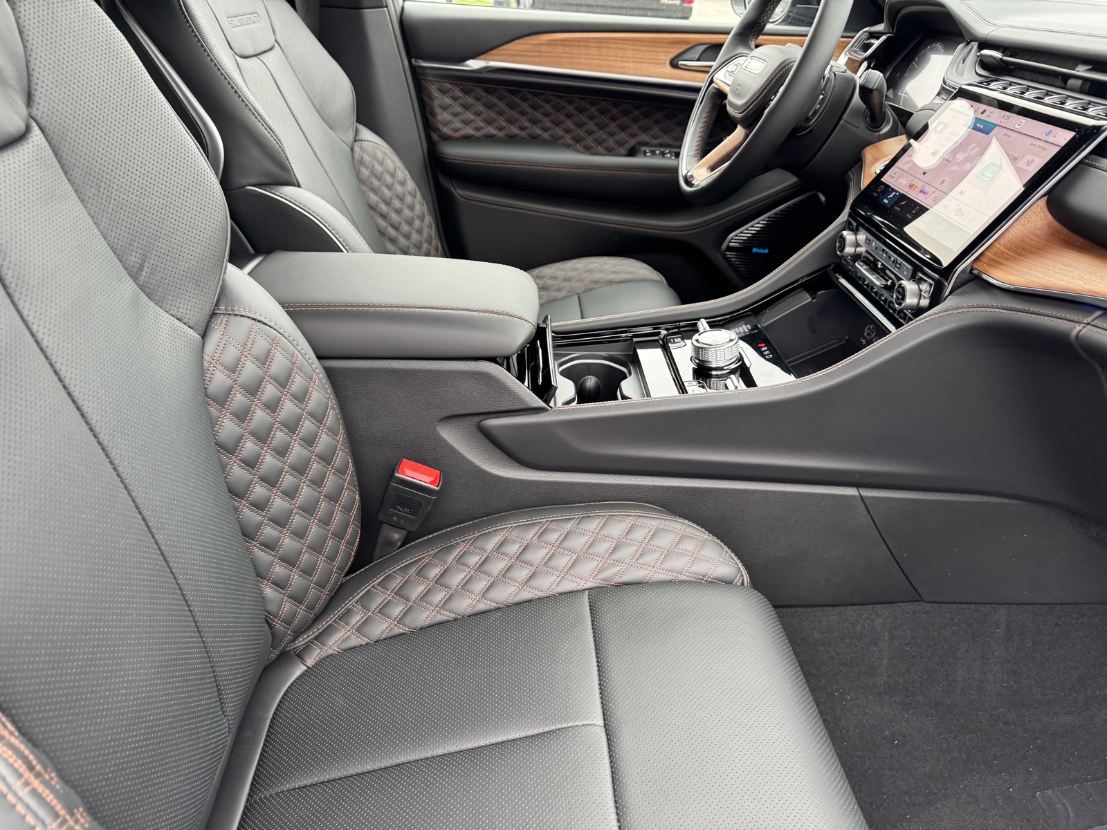 2025 Jeep Grand Cherokee L Summit Reserve photo 8
