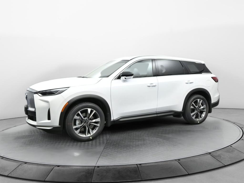 2026 Infiniti QX60 Pure photo 2