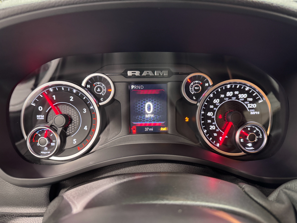 2025 Ram 3500 Tradesman photo 17
