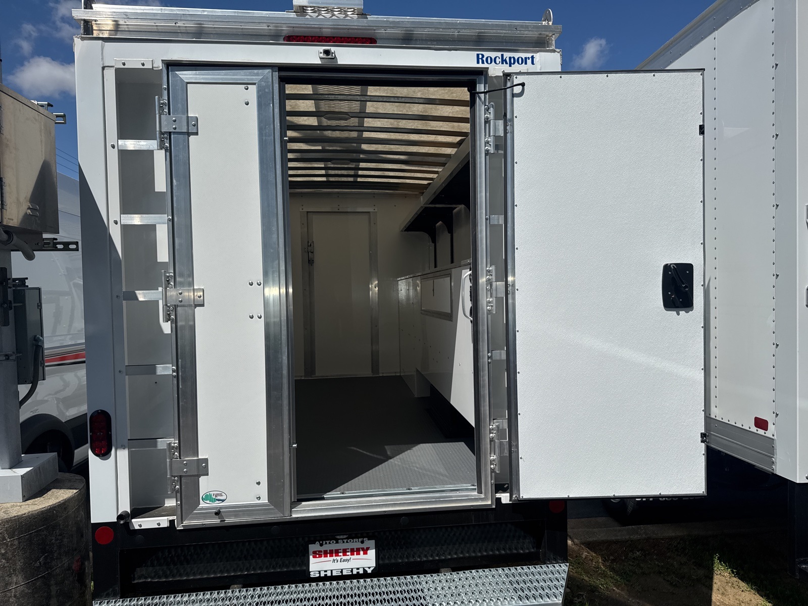 2024 Ford Transit photo 5