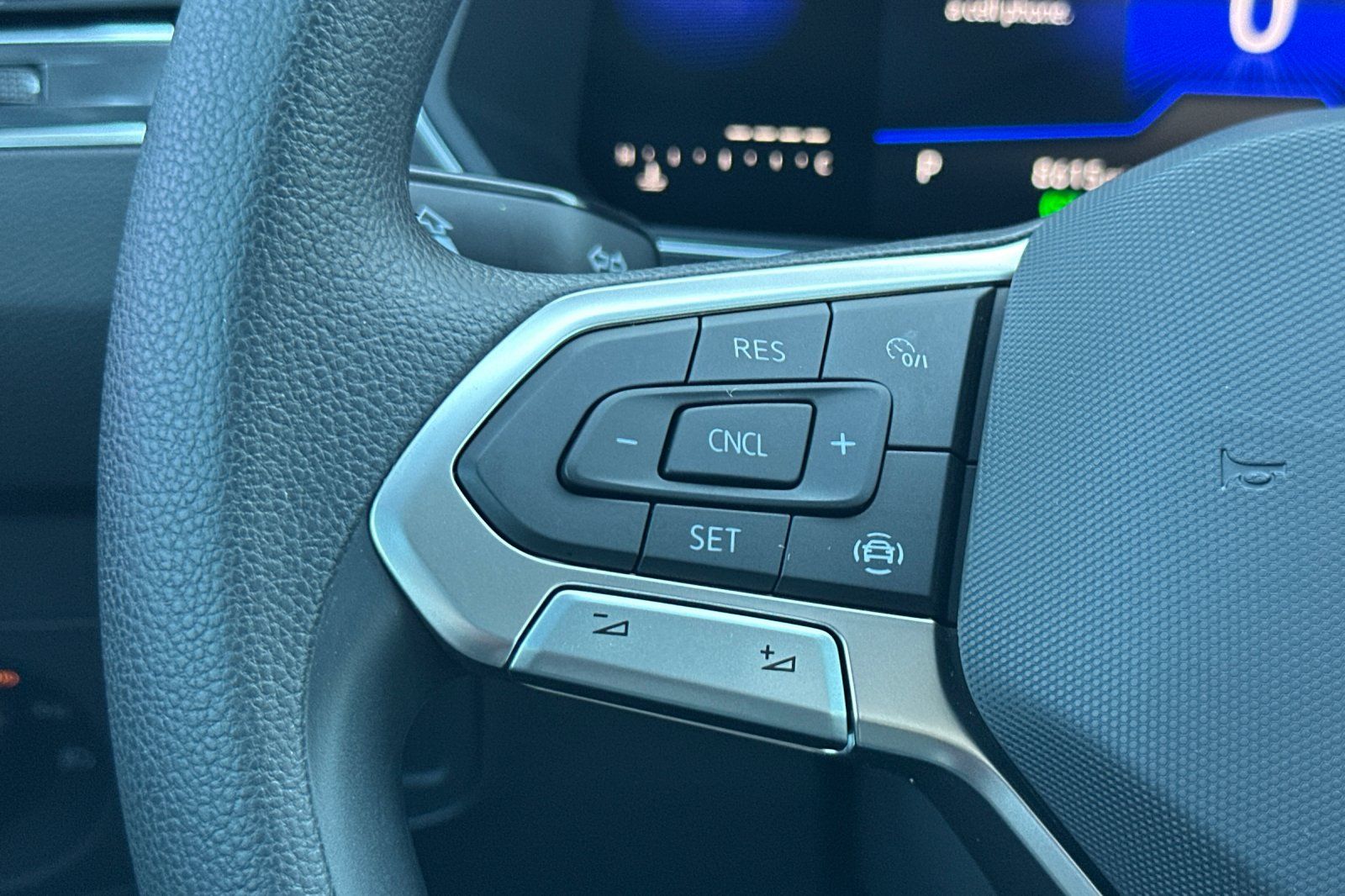 2023 Volkswagen Tiguan S photo 24