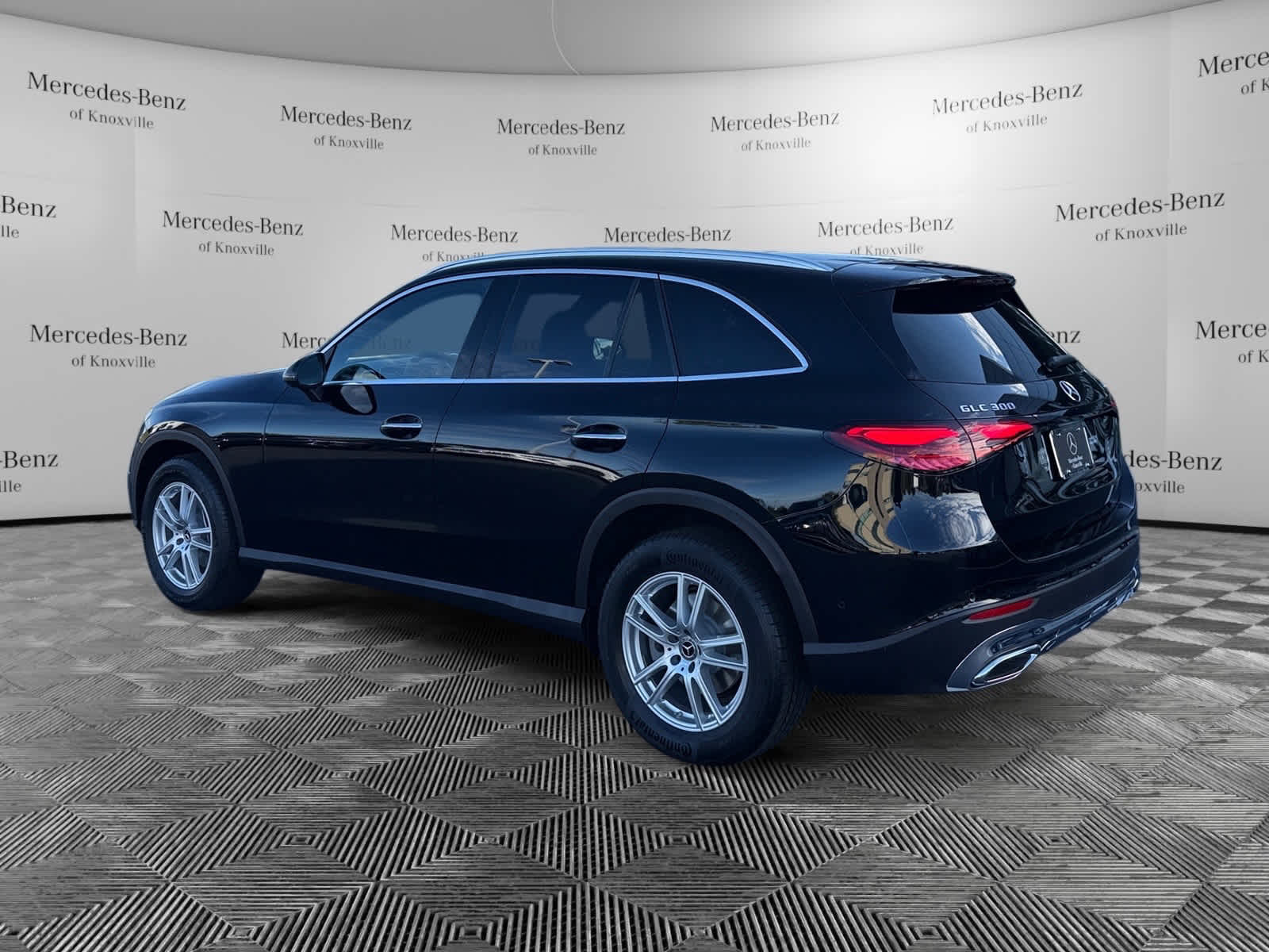 2026 Mercedes Benz GLC 300 4MATIC photo 3