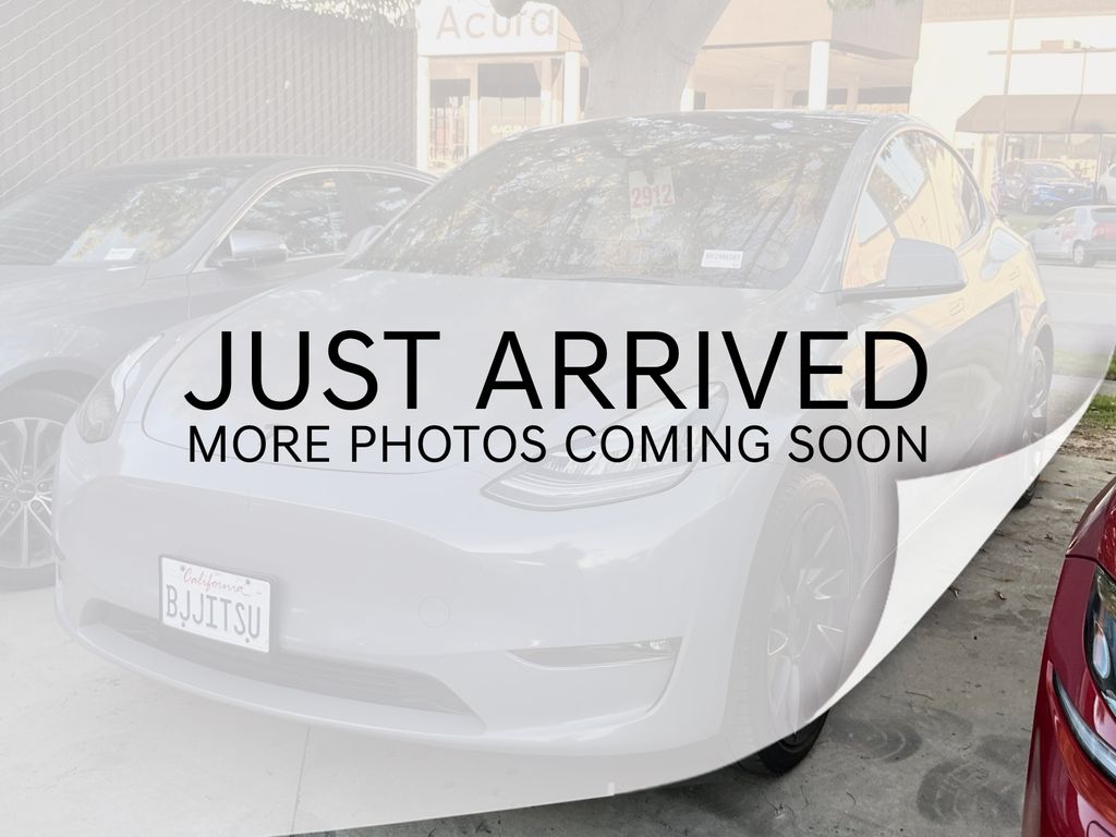 2021 Tesla Model Y Long Range's photo