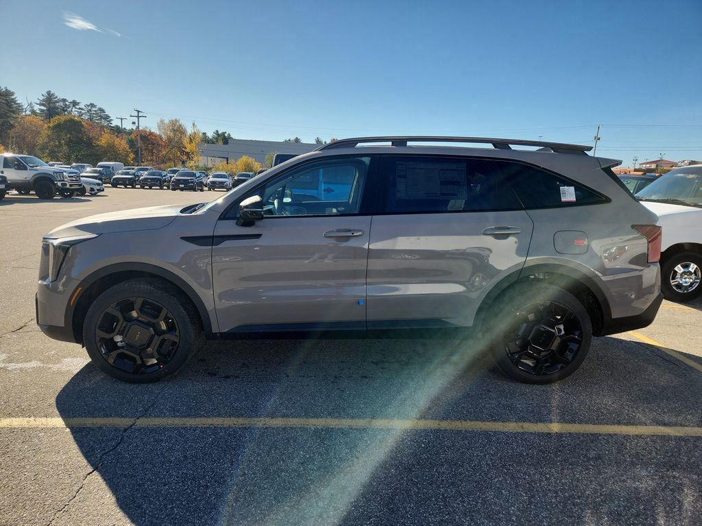2026 Kia Sorento X-Line EX photo 3