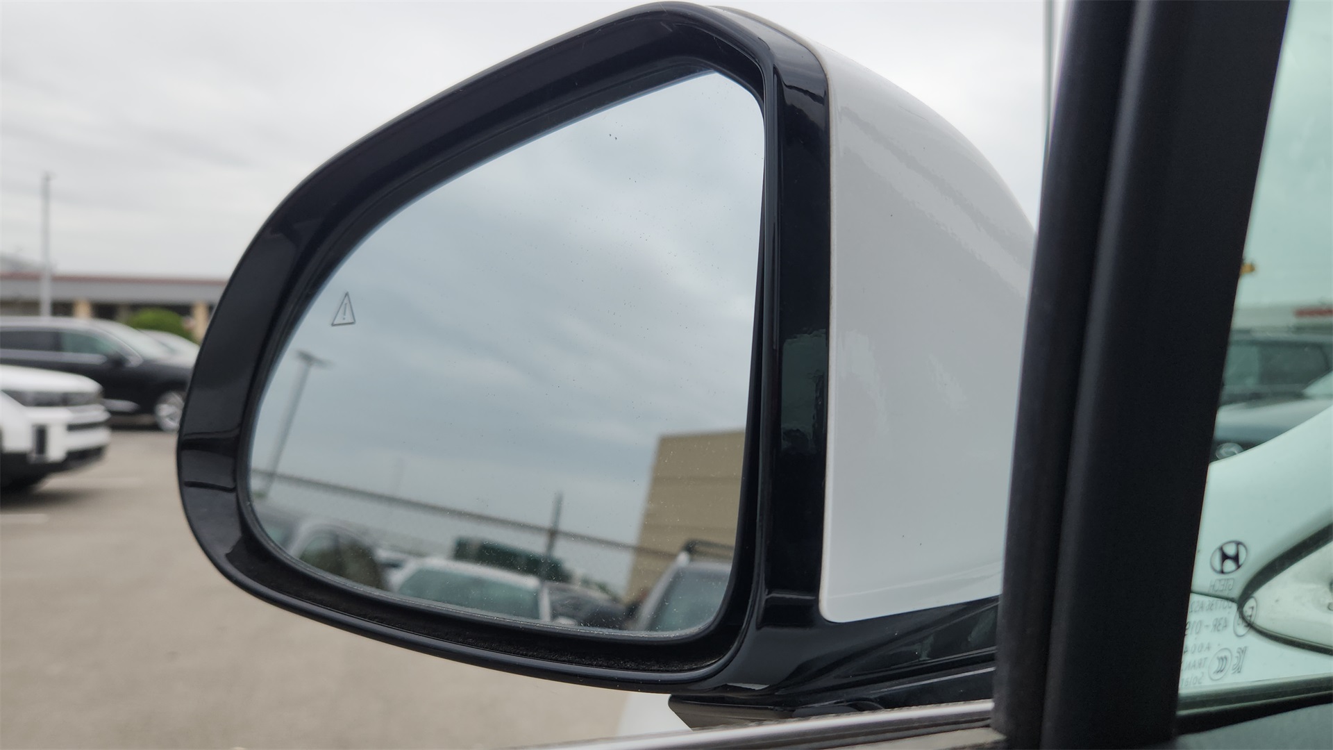 2022 Hyundai Santa Fe SEL photo 10