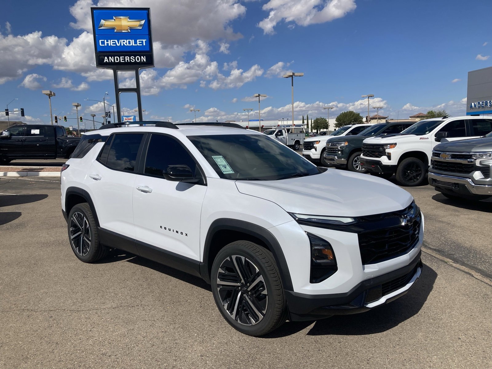 2026 Chevrolet Equinox RS photo 3