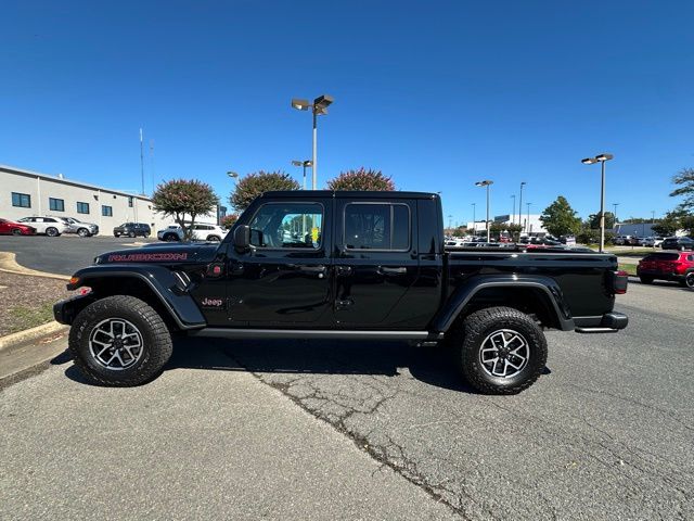 2025 Jeep Gladiator Rubicon photo 3