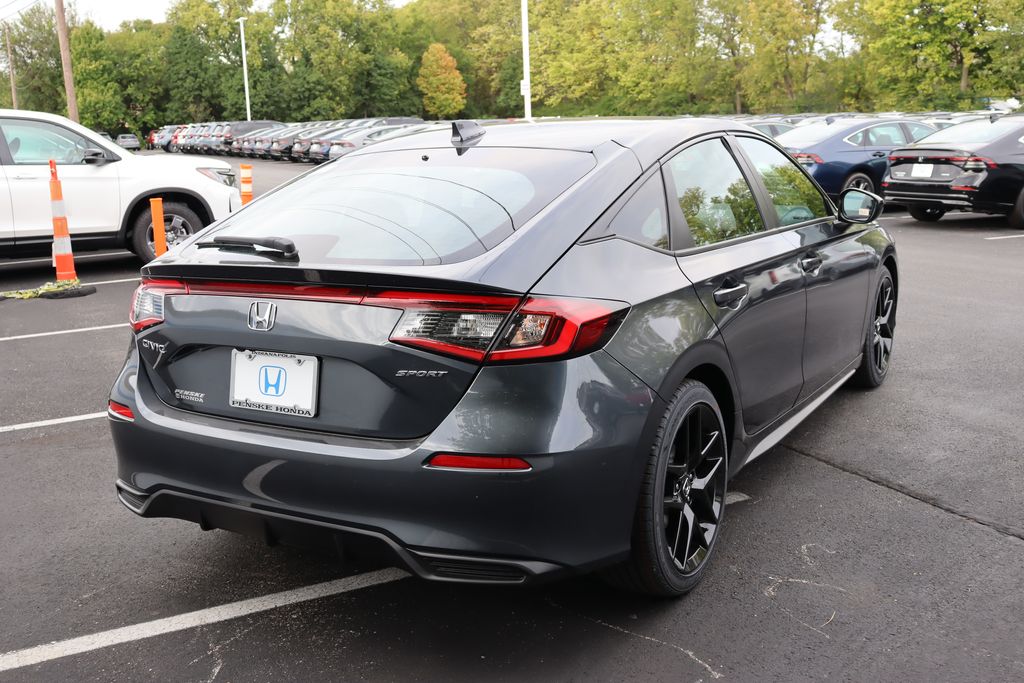 2025 Honda Civic Sport photo 4