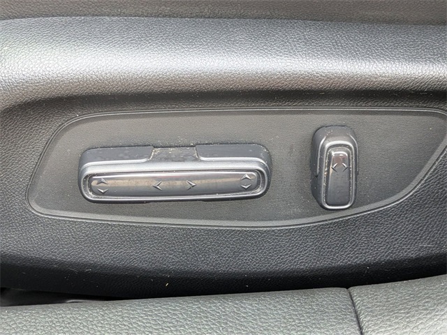 2023 Honda Civic Touring photo 21