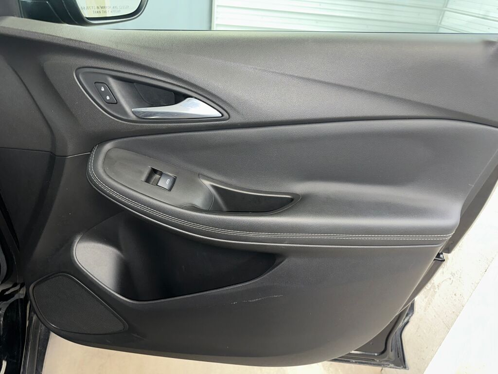 2021 Buick Encore GX Essence Sport photo 27