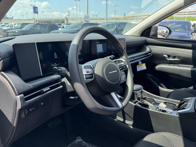 2025 Hyundai Tucson SE photo 32