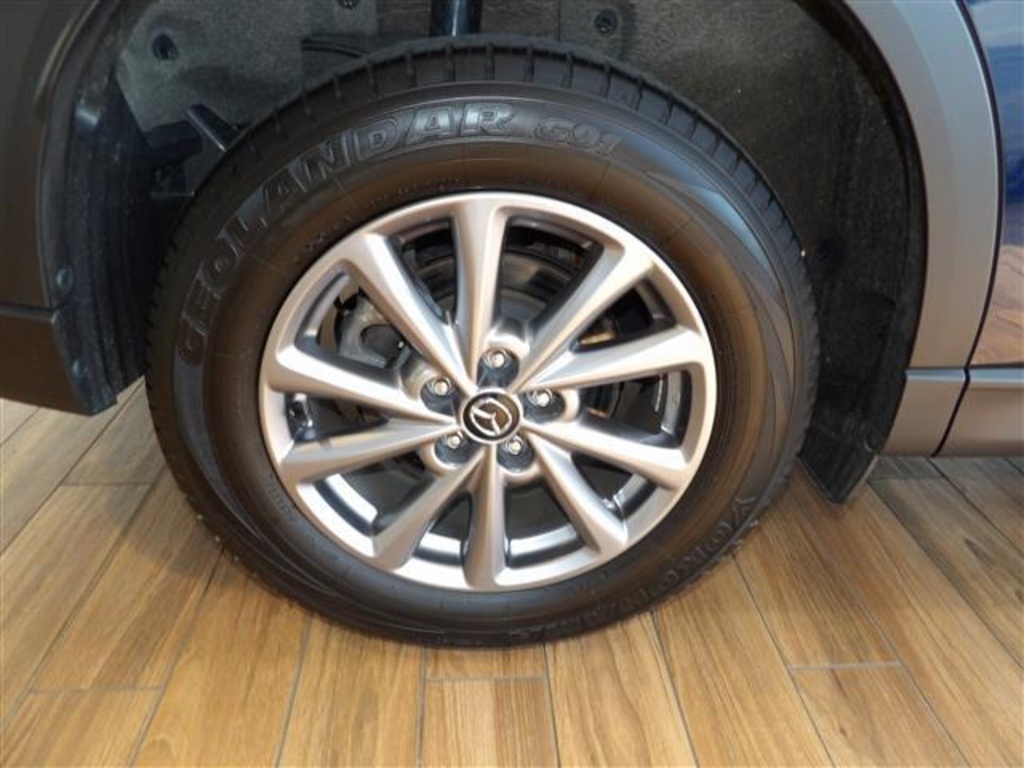2023 Mazda CX-5 2.5 S Preferred photo 5