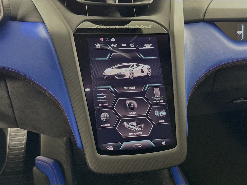 2024 Lamborghini Revuelto photo 14