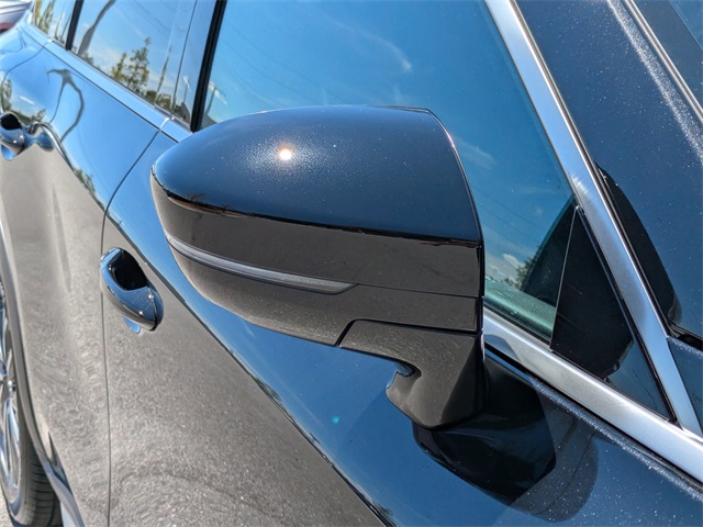 2026 Infiniti QX60 Luxe photo 9