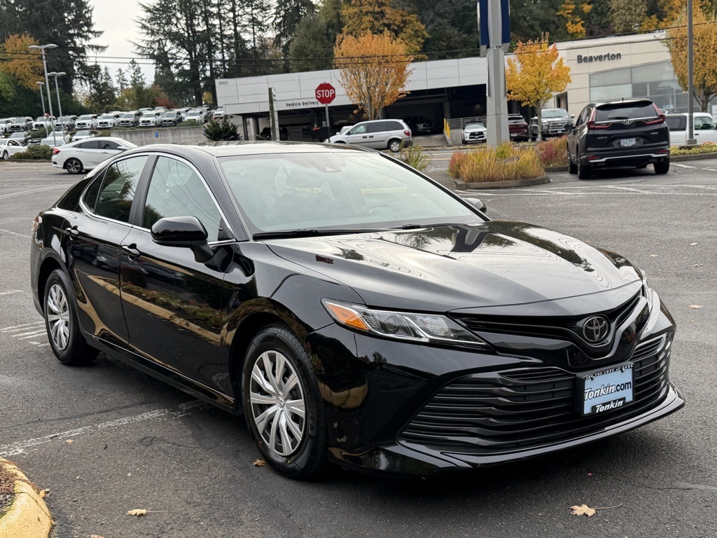 2020 Toyota Camry L photo 2