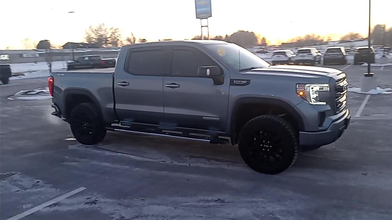 Used 2020 GMC Sierra 1500 Elevation with VIN 3GTU9CED7LG186057 for sale in Kansas City