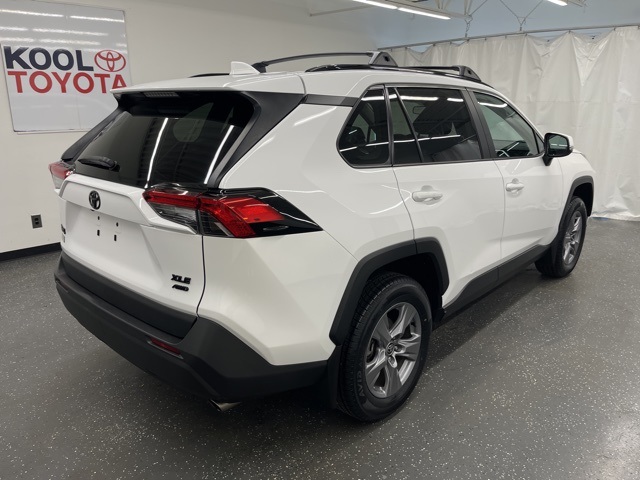 Used 2022 Toyota RAV4 XLE with VIN 2T3P1RFV7NC271824 for sale in Kansas City