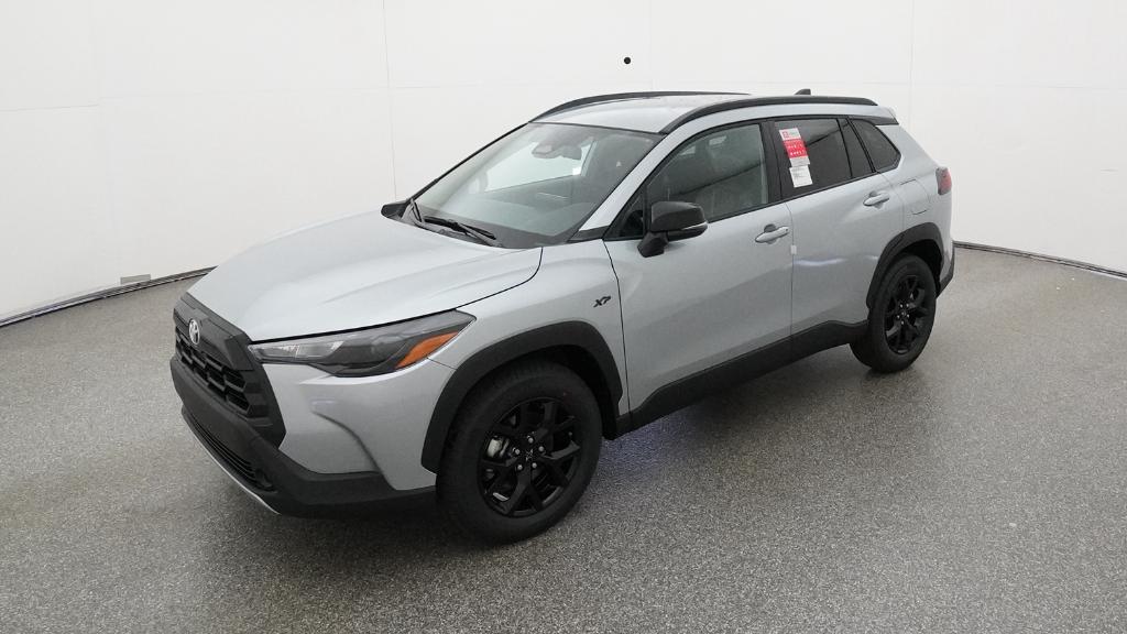 2026 Toyota Corolla Cross LE's photo