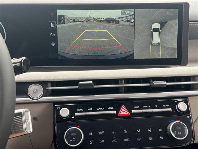 2025 Hyundai Tucson Hybrid Limited photo 3