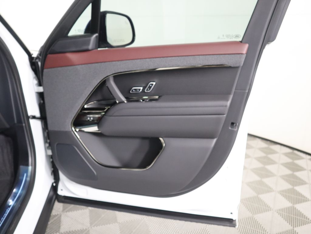 2025 Land Rover Range Rover Sport Autobiography photo 23