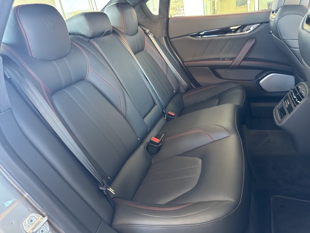 2022 Maserati Quattroporte Modena Q4 photo 18