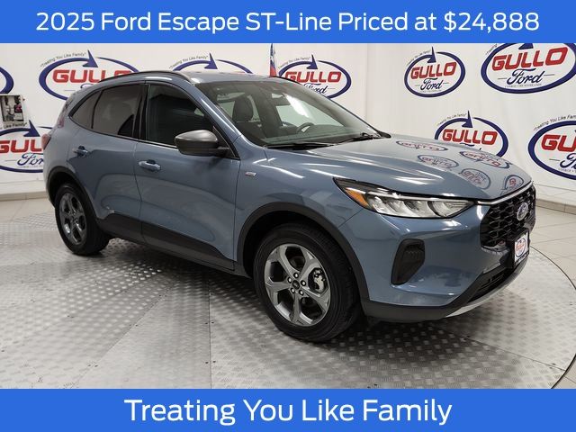 2025 Ford Escape ST-Line