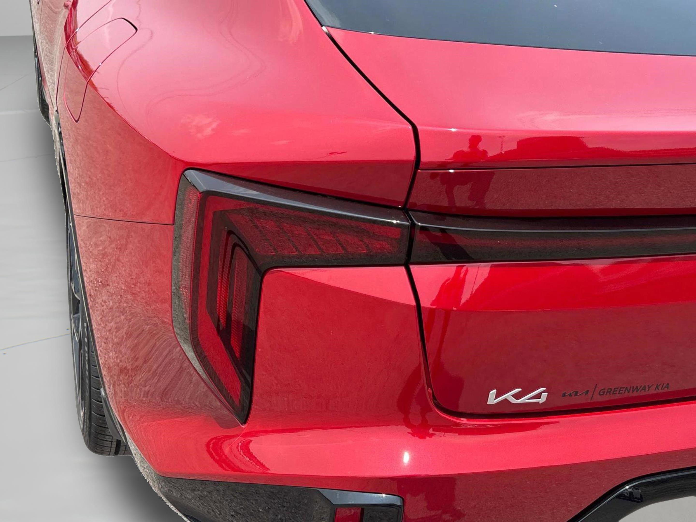 2025 Kia K4 GT-Line photo 10