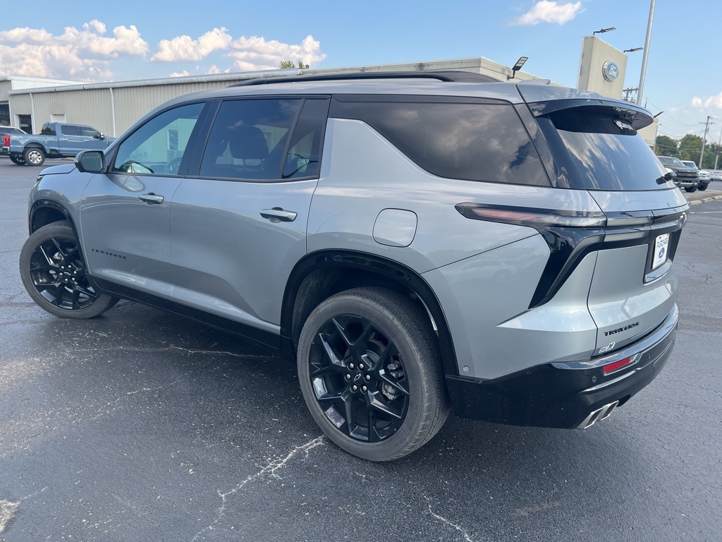 2024 Chevrolet Traverse RS photo 4