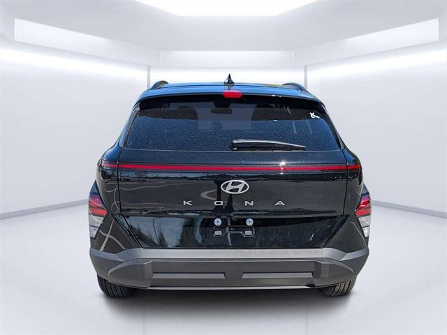 2025 Hyundai Kona SEL photo 3
