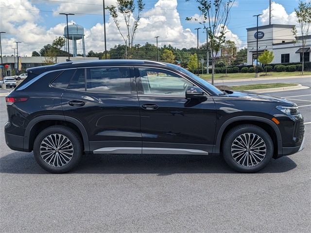 2025 Volkswagen Tiguan S photo 3