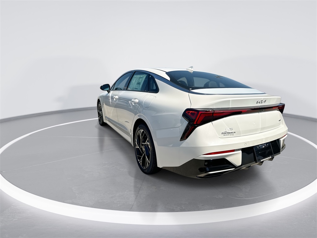 2026 Kia K5 GT-Line photo 6