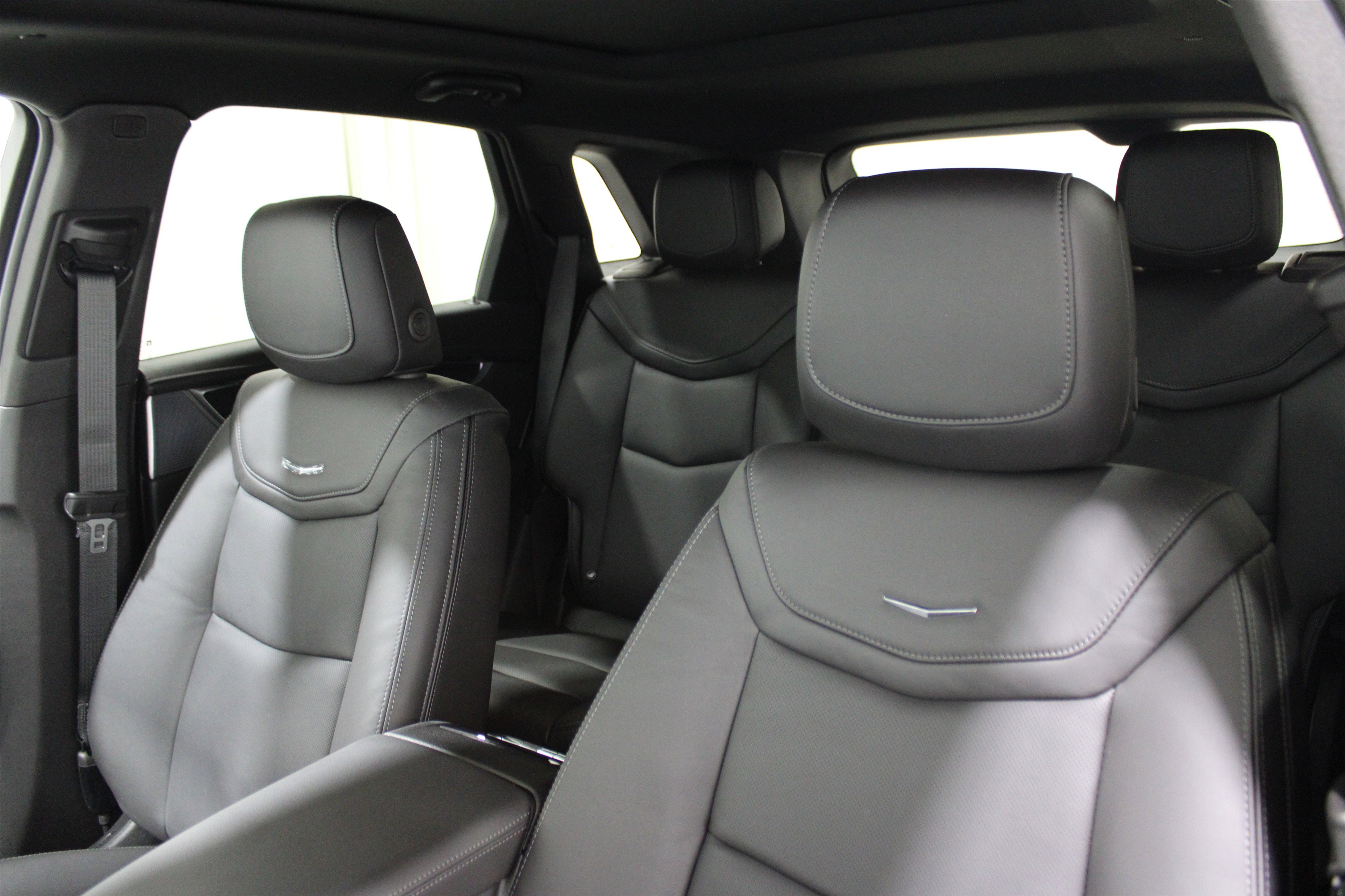 2026 Cadillac XT5 Premium Luxury photo 4