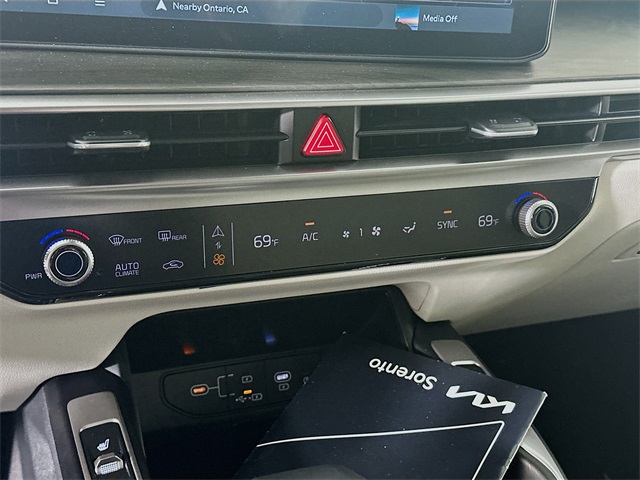 2025 Kia Sorento X-Line EX photo 13