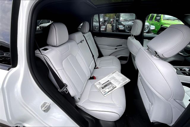 2025 Jeep Wagoneer S Limited photo 21