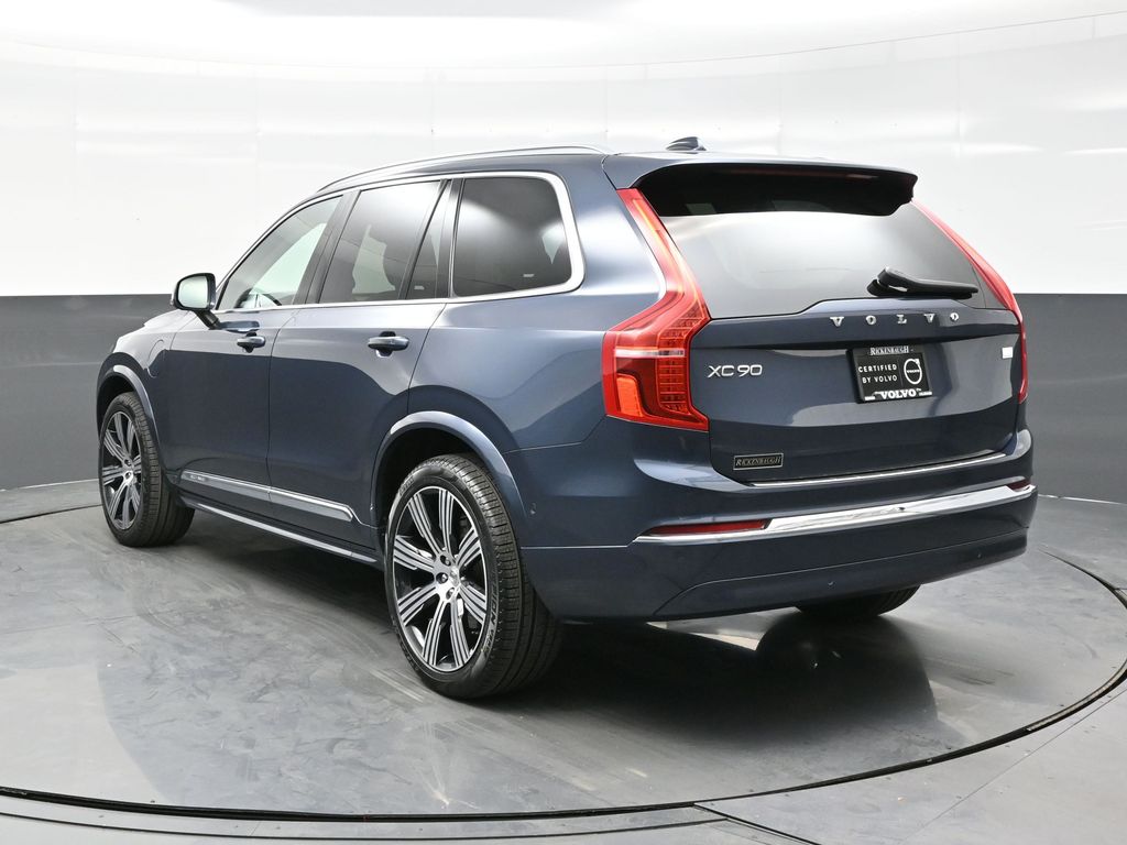 2023 Volvo XC90 T8 Ultimate photo 3