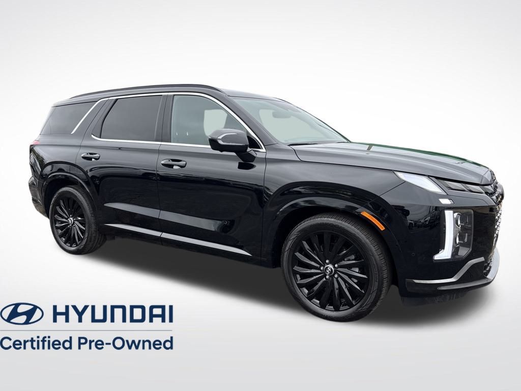 2025 Hyundai Palisade Calligraphy Night Edition's photo