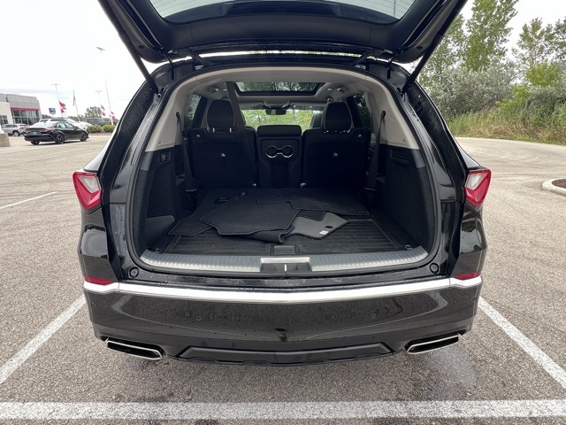 2022 Acura MDX Advance photo 5