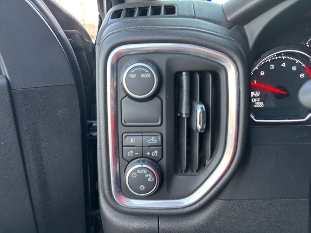 Used 2022 Northsky Blue Metallic Chevrolet RST image 32