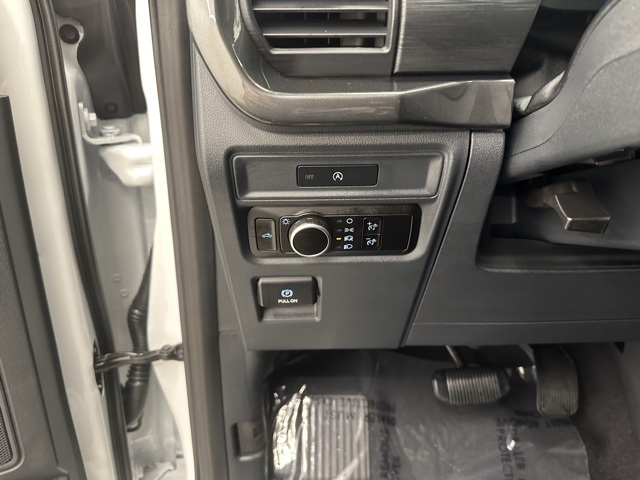 2025 Ford F-150 STX photo 22