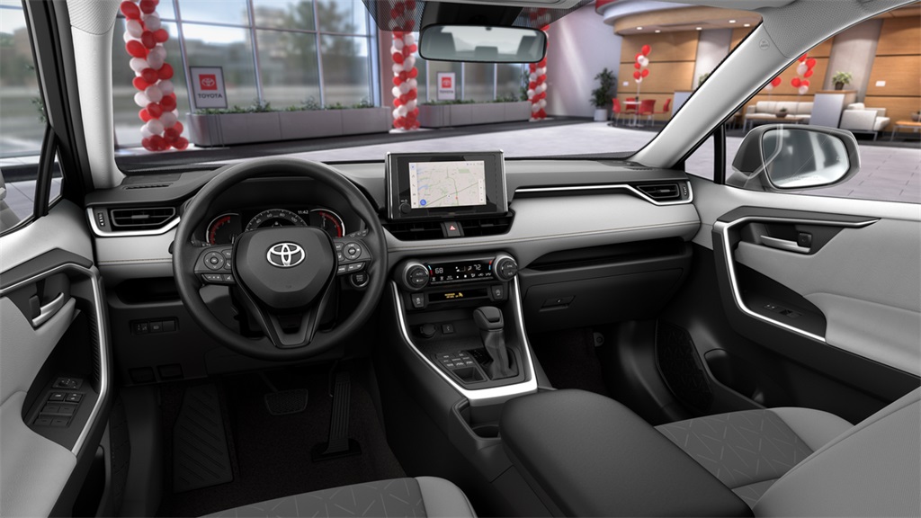 2025 Toyota RAV4 XLE photo 18
