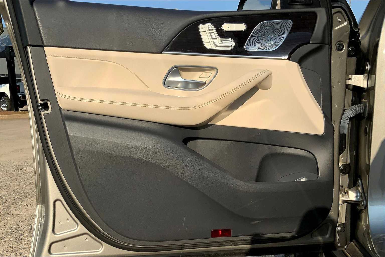 2020 Mercedes Benz GLE 350 4MATIC photo 19