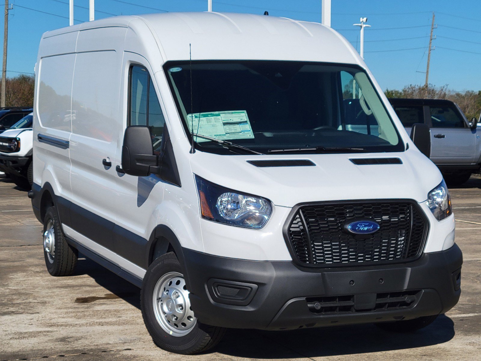 2024 Ford Transit photo 2