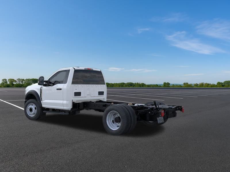 2025 Ford F-600 photo 23