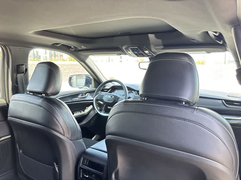 2023 Jeep Grand Cherokee Altitude photo 16