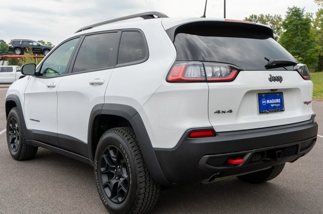 2022 Jeep Cherokee Trailhawk photo 5