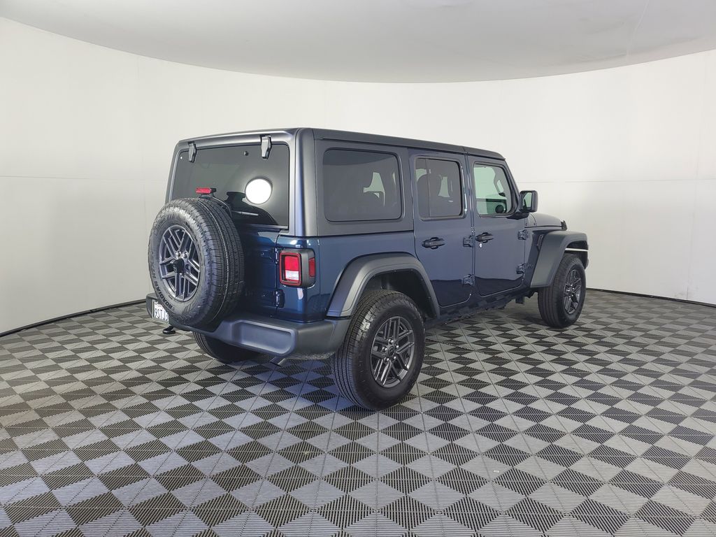 2025 Jeep Wrangler Sport S photo 4