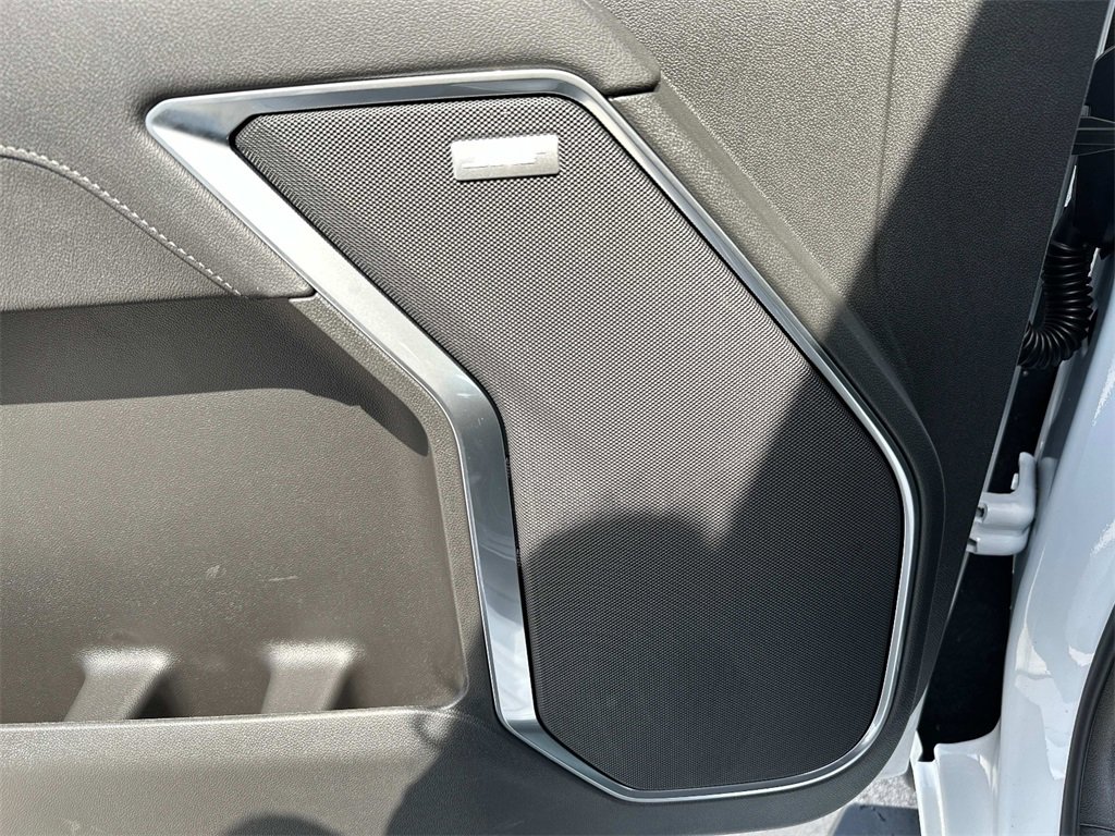 2025 Gmc Sierra 1500 SLT photo 19