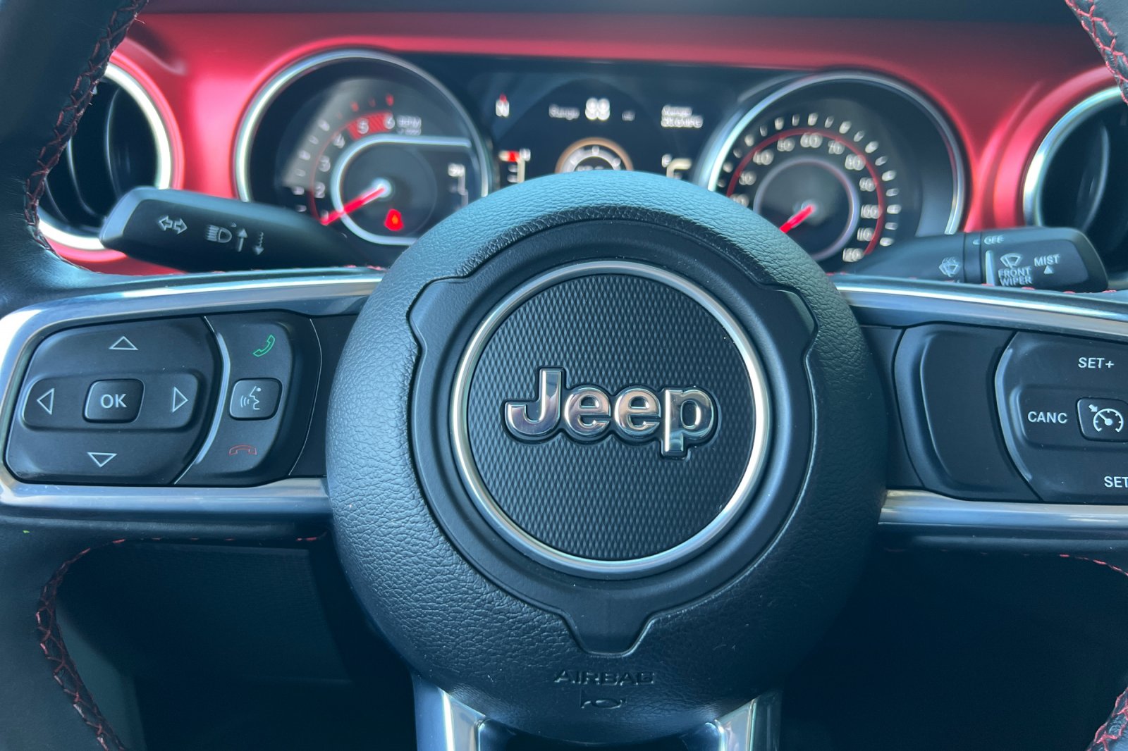 2022 Jeep Gladiator Rubicon photo 19