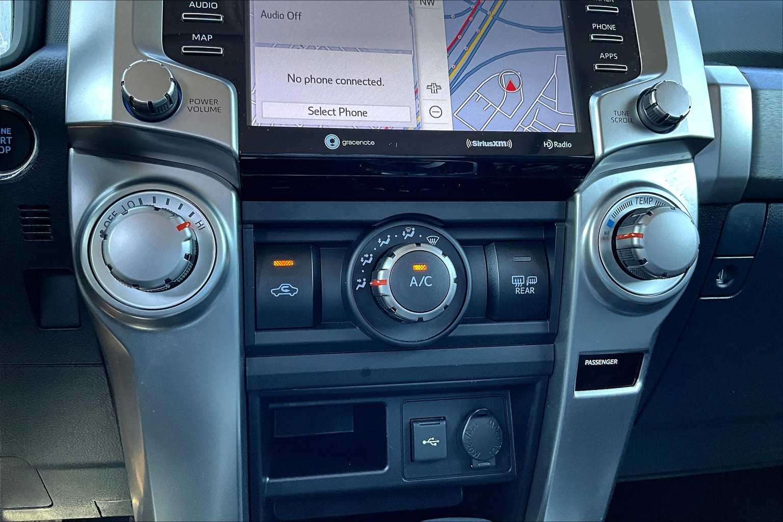 2021 Toyota 4Runner SR5 Premium photo 34