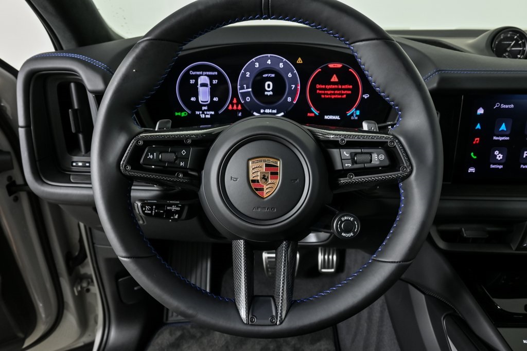 2025 Porsche Cayenne GTS photo 8